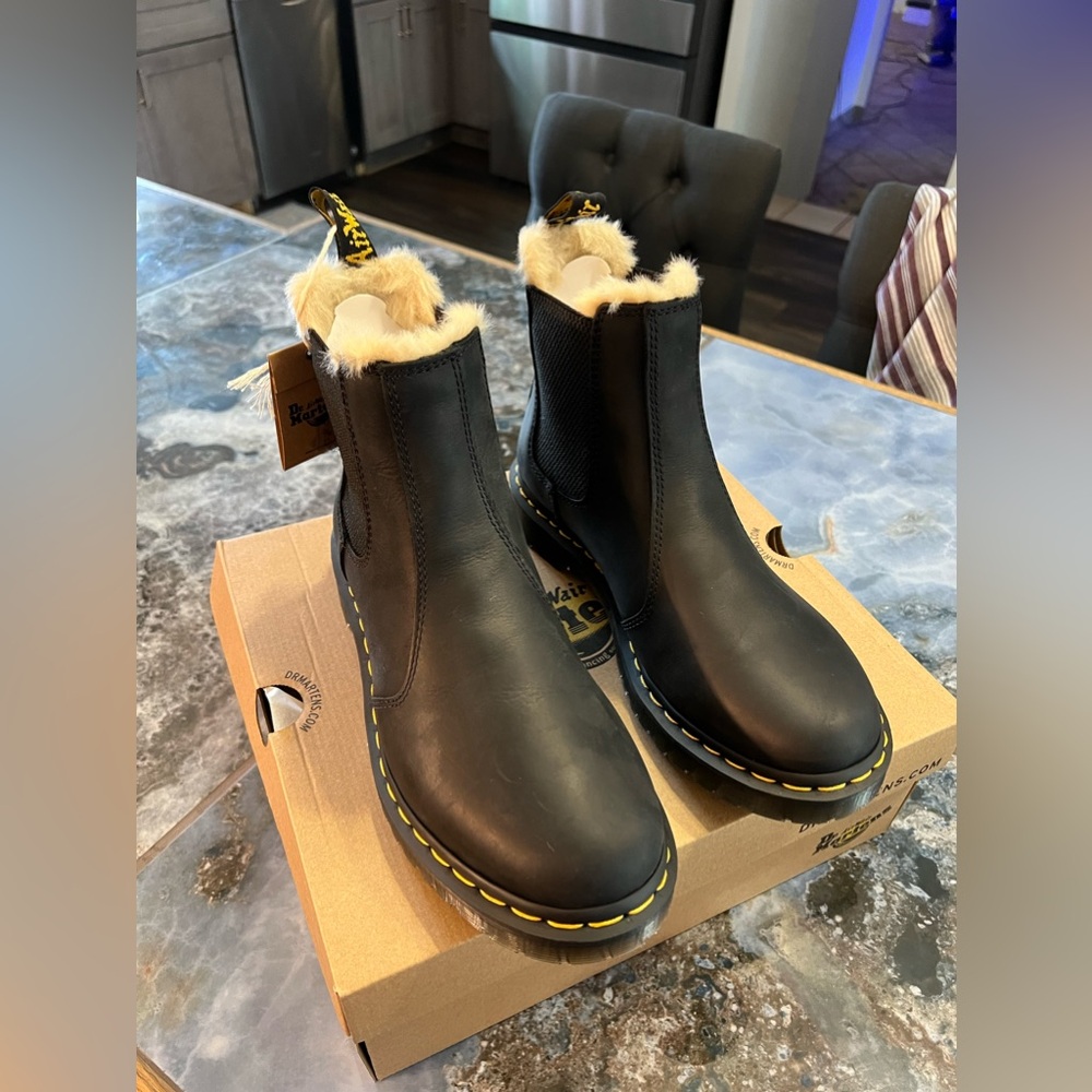 Leonore black Dr. martens brand new with tags